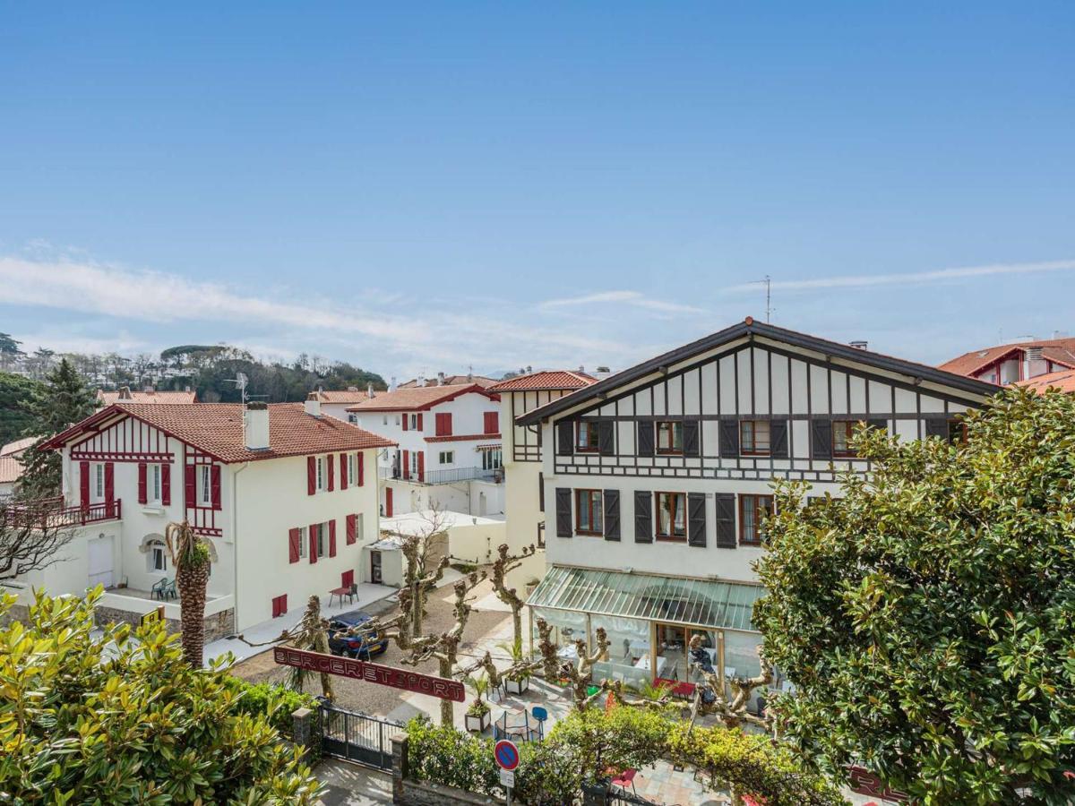 Appartement A 200 M De La Plage Avec Terrasse Et Parking, Au Coeur Des Commerces Et Restaurants - Fr-1-2-426 Hendaye Luaran gambar