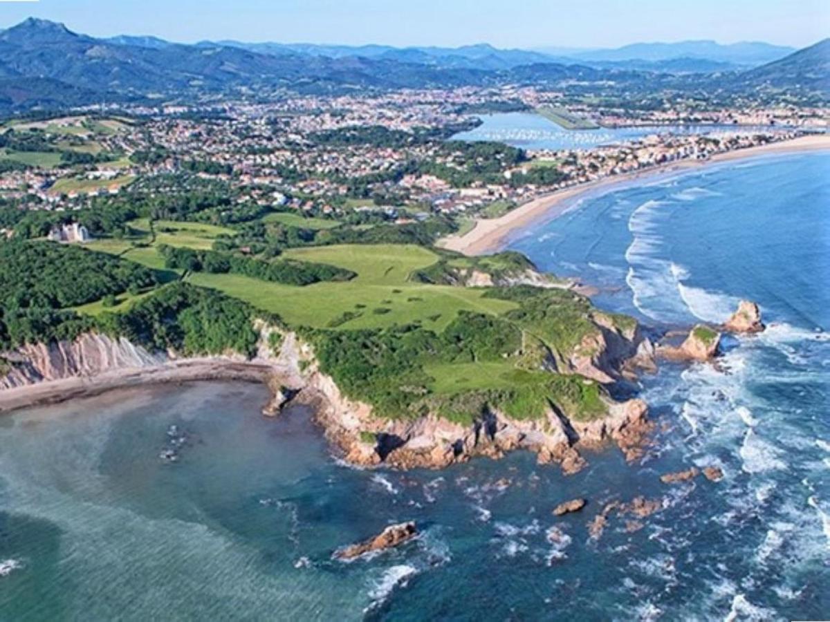 Appartement A 200 M De La Plage Avec Terrasse Et Parking, Au Coeur Des Commerces Et Restaurants - Fr-1-2-426 Hendaye Luaran gambar