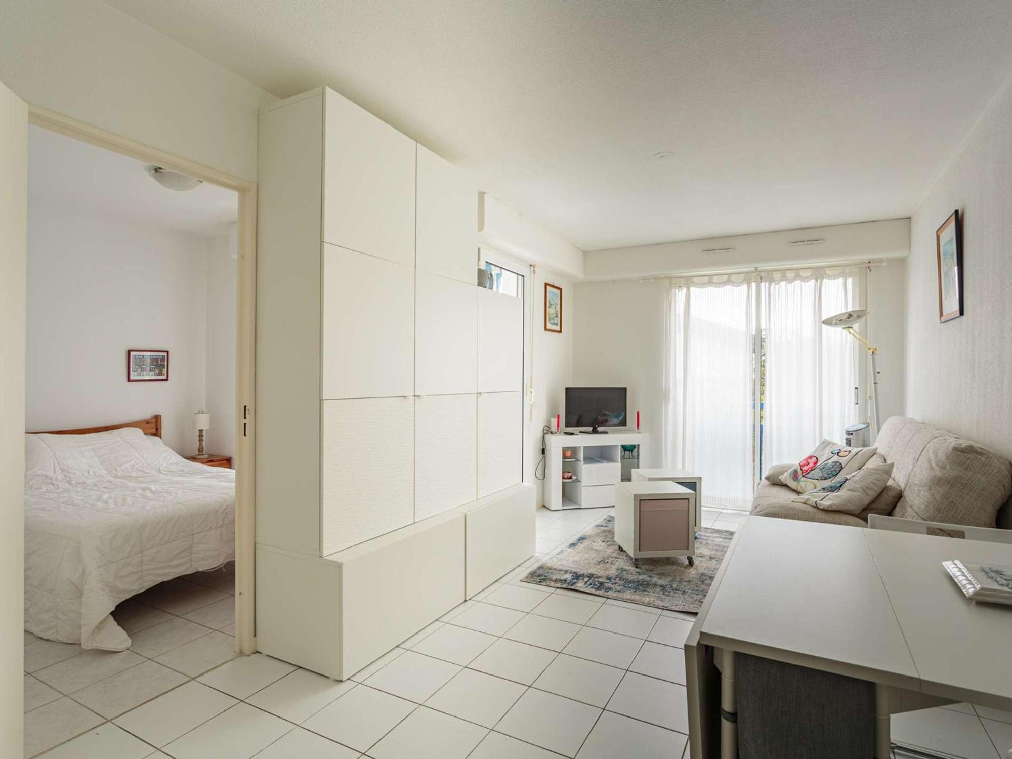 Appartement A 200 M De La Plage Avec Terrasse Et Parking, Au Coeur Des Commerces Et Restaurants - Fr-1-2-426 Hendaye Luaran gambar